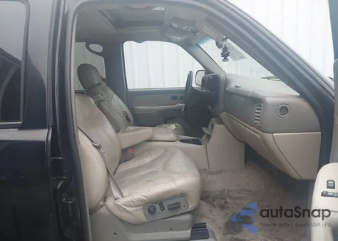 2002 GMC Yukon Xl 1500 Slt z USA, uszkodzony, nr VIN 3GKFK16Z32G201779